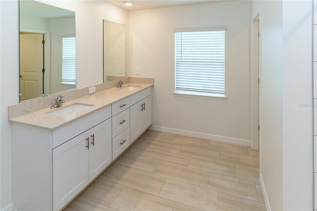 Building Photo - 11824 Blue Diamond Trl