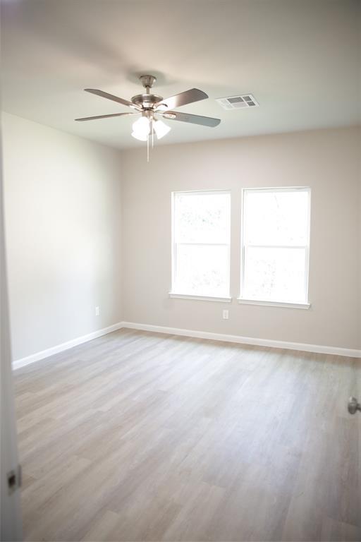 Building Photo - 112 Turner St