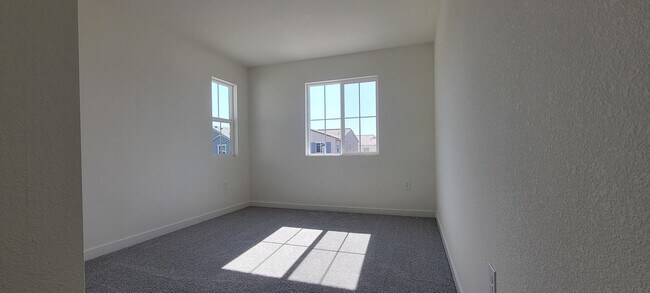 Building Photo - 8911 Osterville Wy