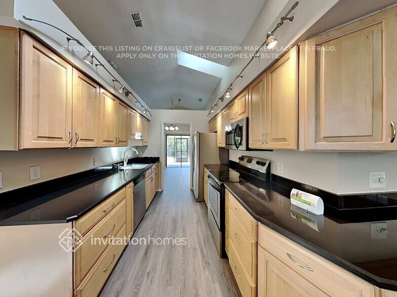 Building Photo - 5022 Cypress Trace Dr