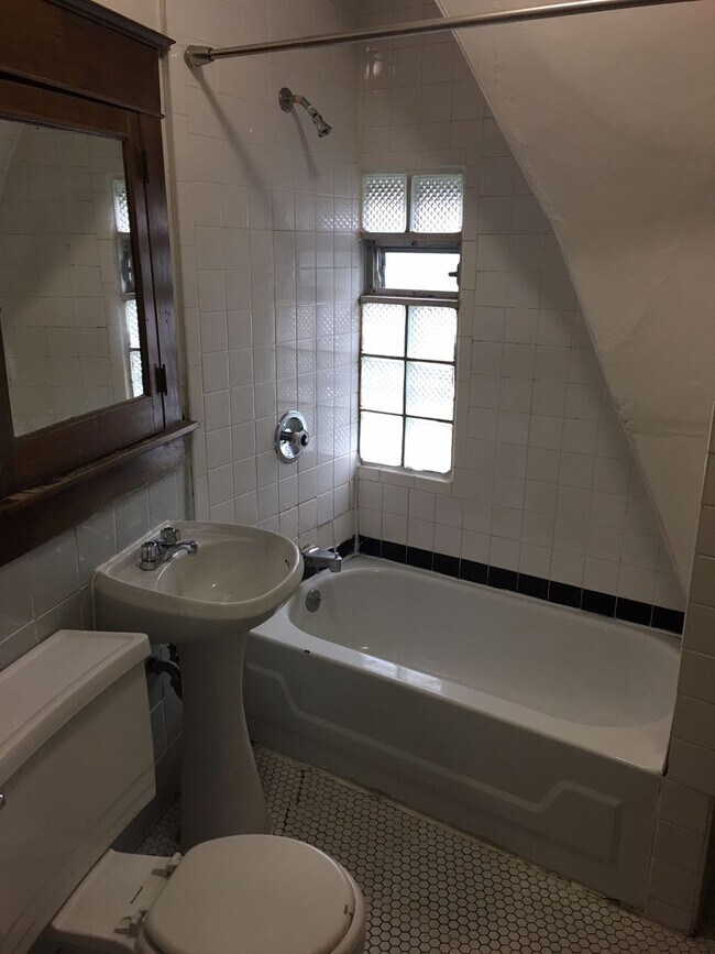 Building Photo - Castle Building