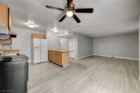Building Photo - 1305 Kari Lee Ct