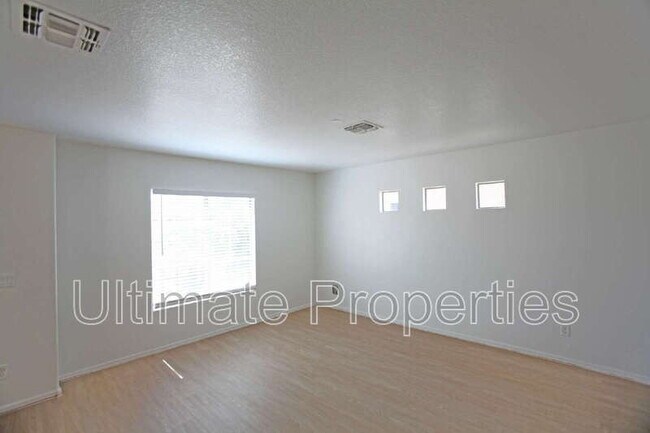 Building Photo - 8310 W Watkins St
