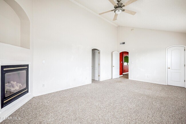 Building Photo - 4733 R L Shoemaker Dr