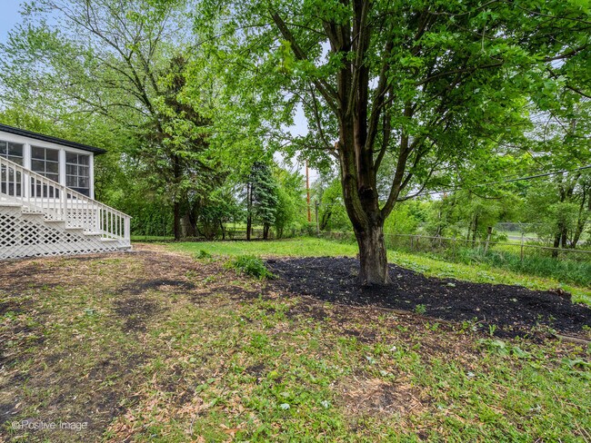 Building Photo - 6950 Longmeadow Ln