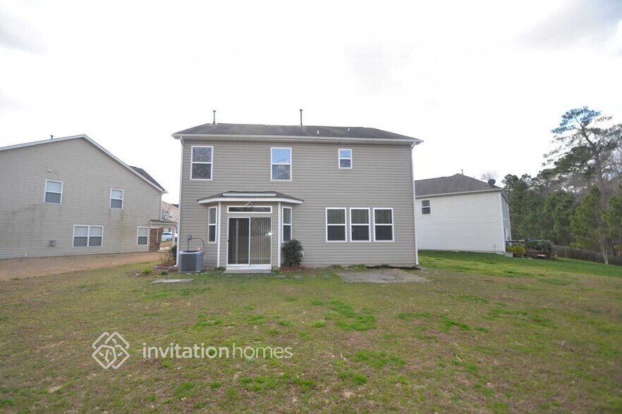 Building Photo - 245 Georgetowne Dr