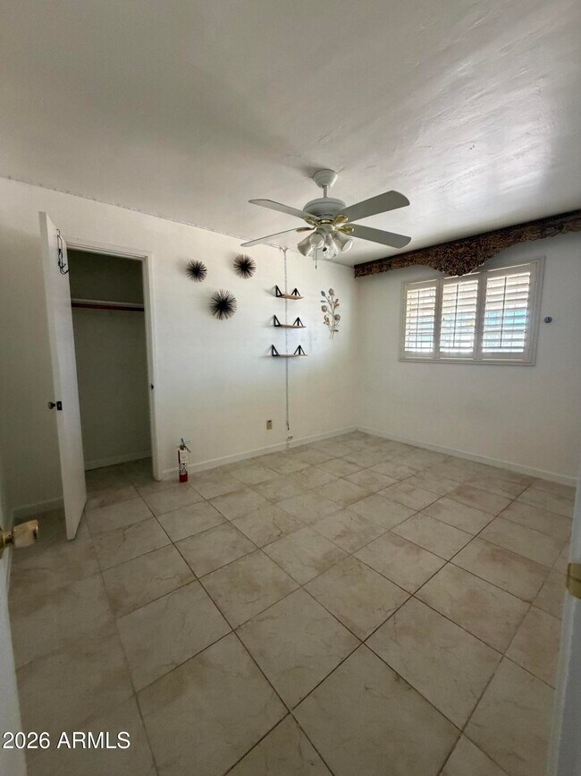 Building Photo - 8619 N 30th Dr