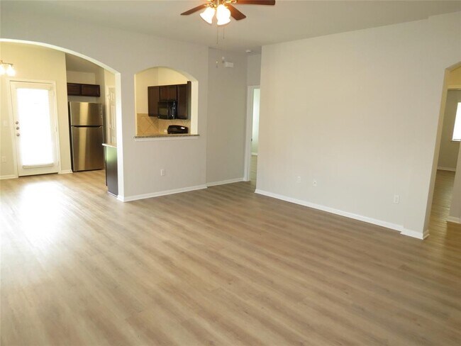 Building Photo - 375 Musgrav
