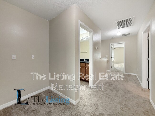 Building Photo - 8623 Andalucia Field Dr