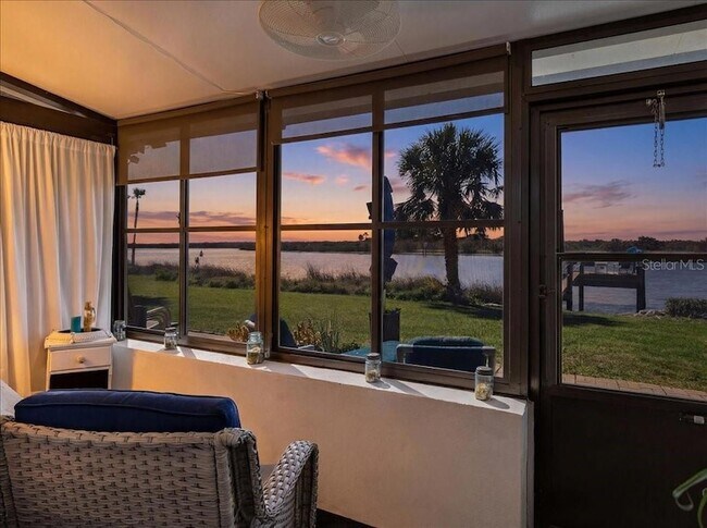 Building Photo - 1 N Ocean Palm Villas