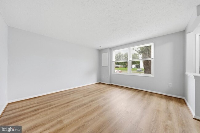 Building Photo - 6711 Kernel Ct