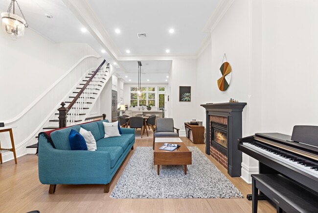 Building Photo - 1111 Bloomfield St