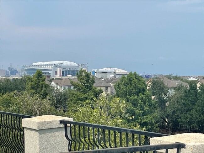 Building Photo - 9127 Harbor Hills Dr