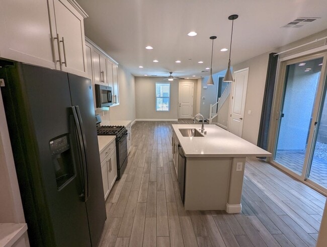 Building Photo - 11657 Bearpaw Meadow Ave