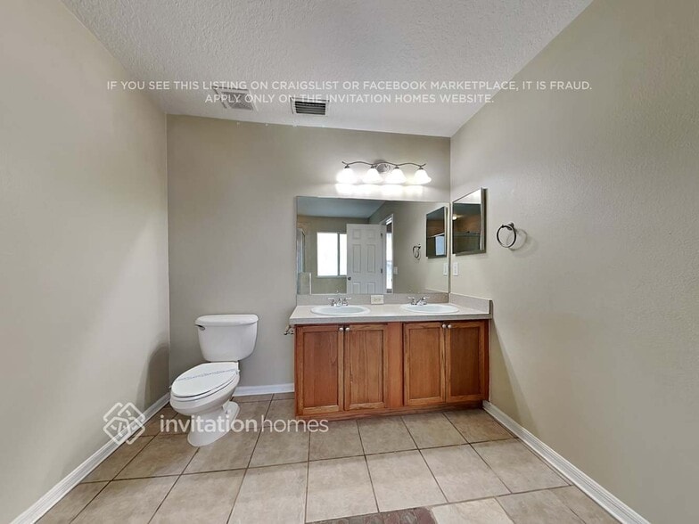 Building Photo - 2606 Whitewood Rd