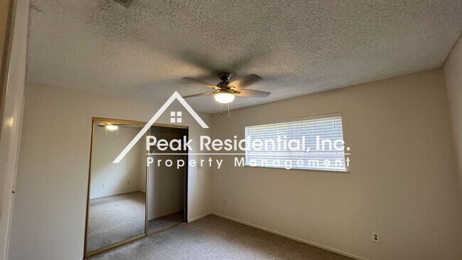 Building Photo - 3 br, 2 bath House - 5912 Birchglade Way