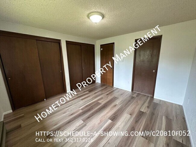 Building Photo - 214 65th Way SW