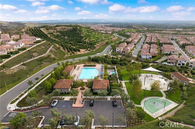 Building Photo - 206 Collino