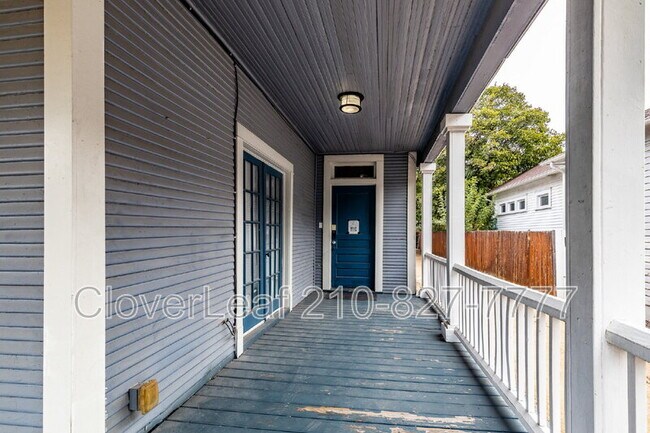 Building Photo - 405 Florida St