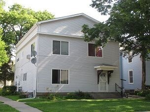 Primary Photo - 606 E Jefferson St