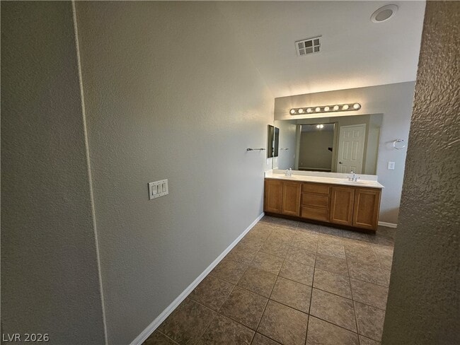 Building Photo - 520 Foster Springs Rd