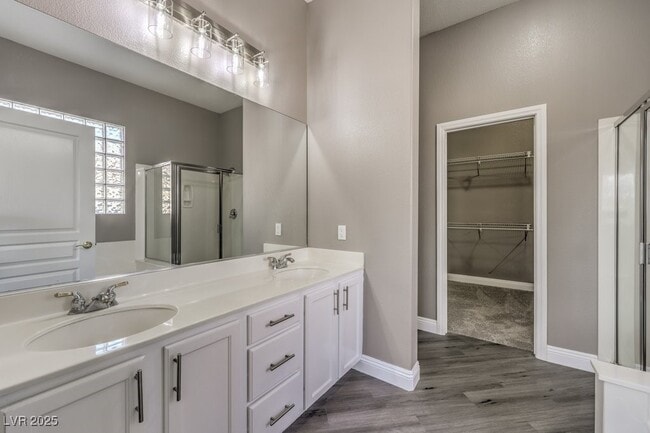 Building Photo - 10575 Regal Stallion Ave