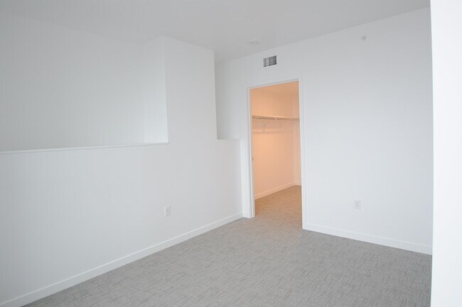 Building Photo - 1808 Minor Ave