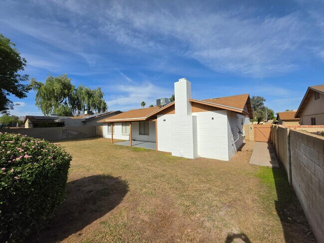 Building Photo - 11158 N 107th Way