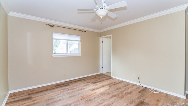 Building Photo - 4146 Longvale Dr