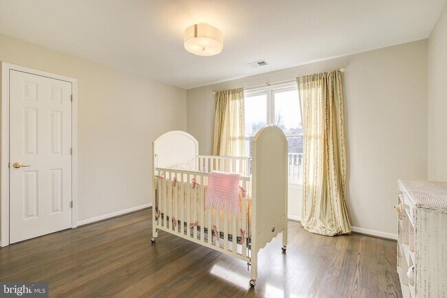 Building Photo - 710 Parrish Farm Ln