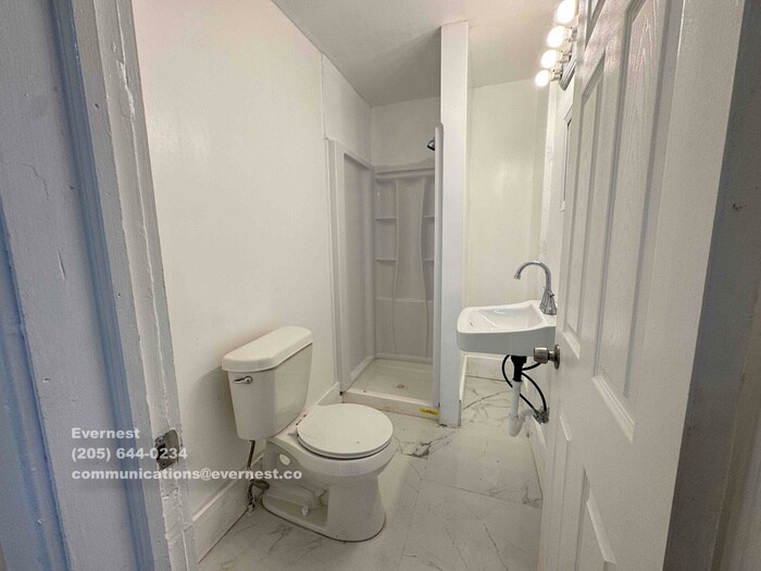 Building Photo - 5054 Linsdale St