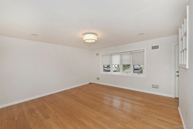 Building Photo - 2328 Westley Rd