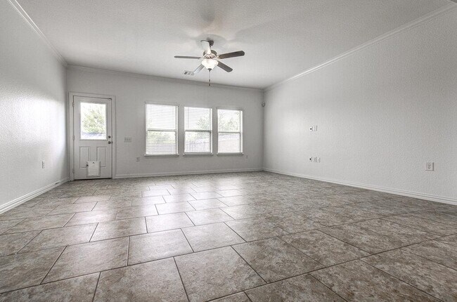 Building Photo - 7024 Vail Ridge St