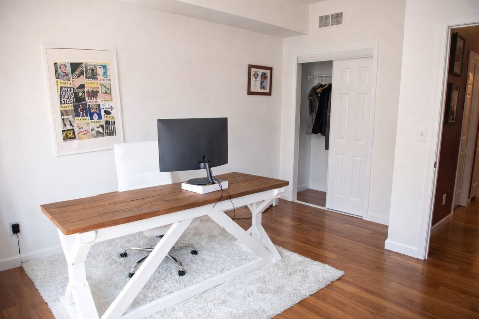 Building Photo - 1623 Swain St