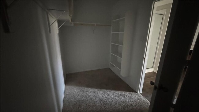 Building Photo - 408 Frogmore Lp