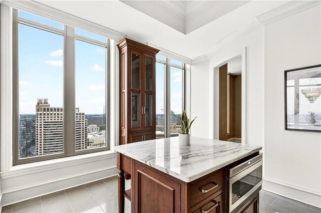 Building Photo - 3376 Peachtree Rd NE