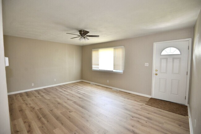 Building Photo - 278 Appian Ave
