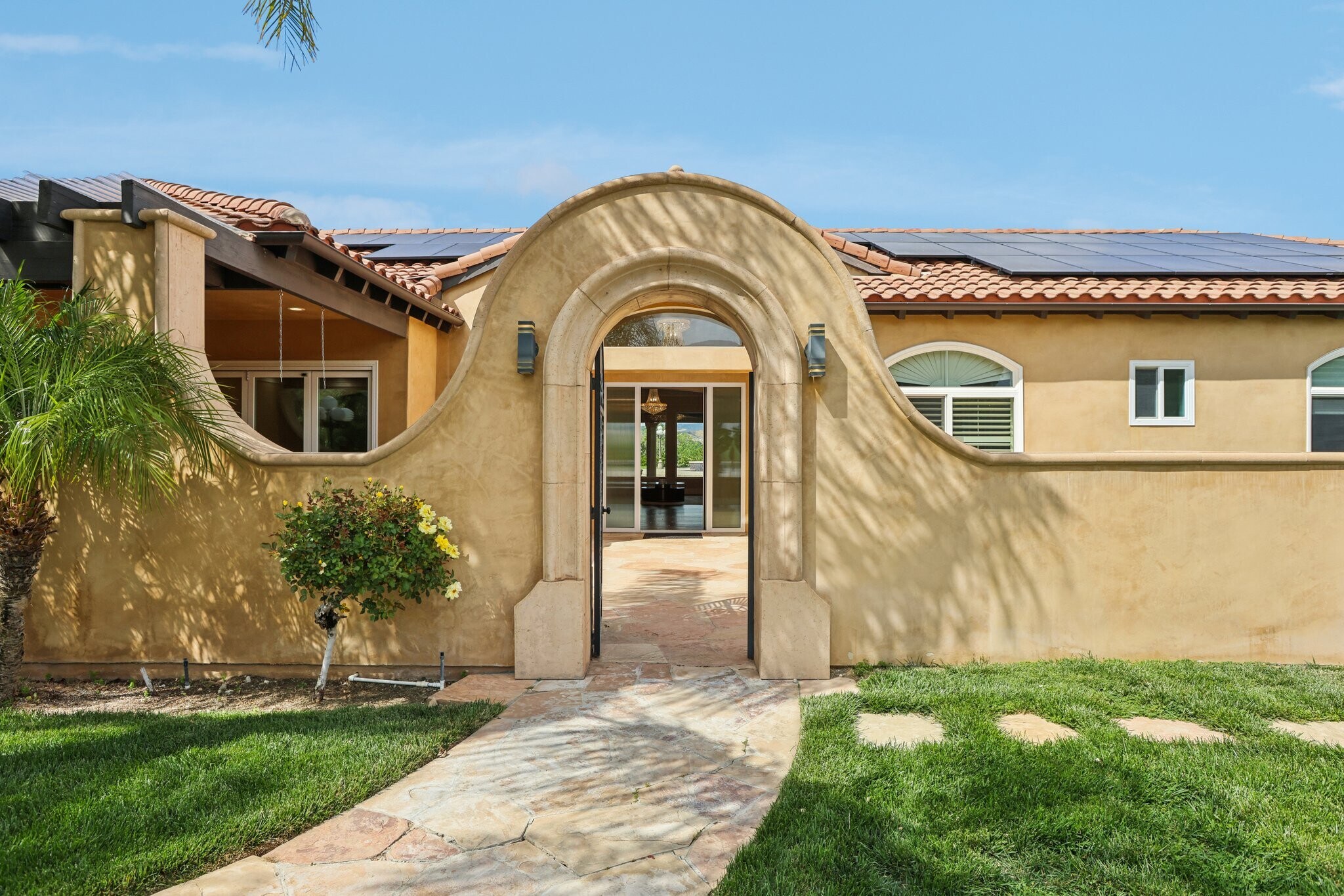 Building Photo - 27048 Triumph Ave