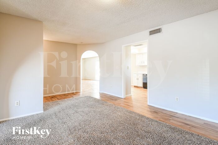 Building Photo - 13807 N 45th Ave