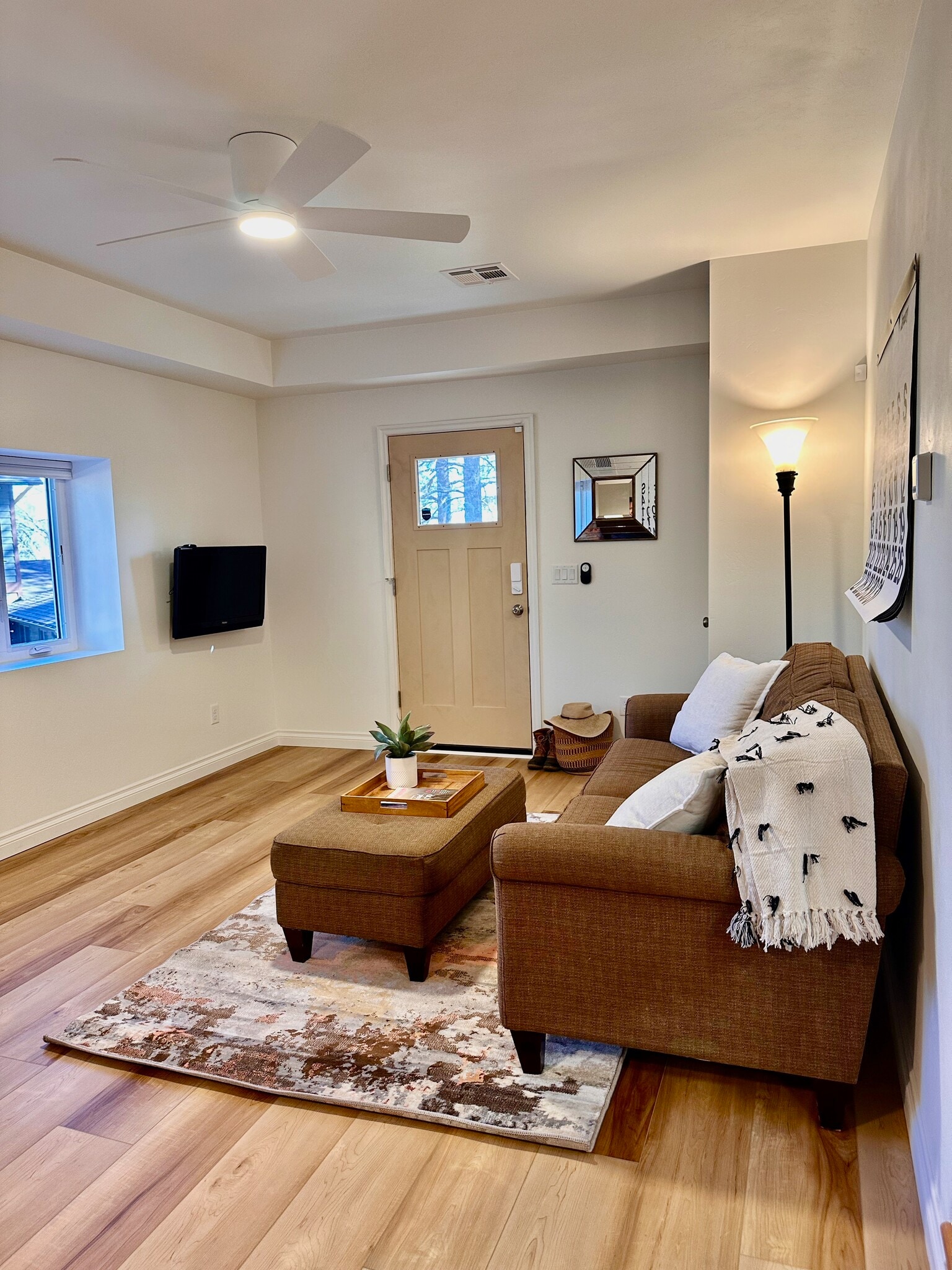 Building Photo - 1804 N Beaver St