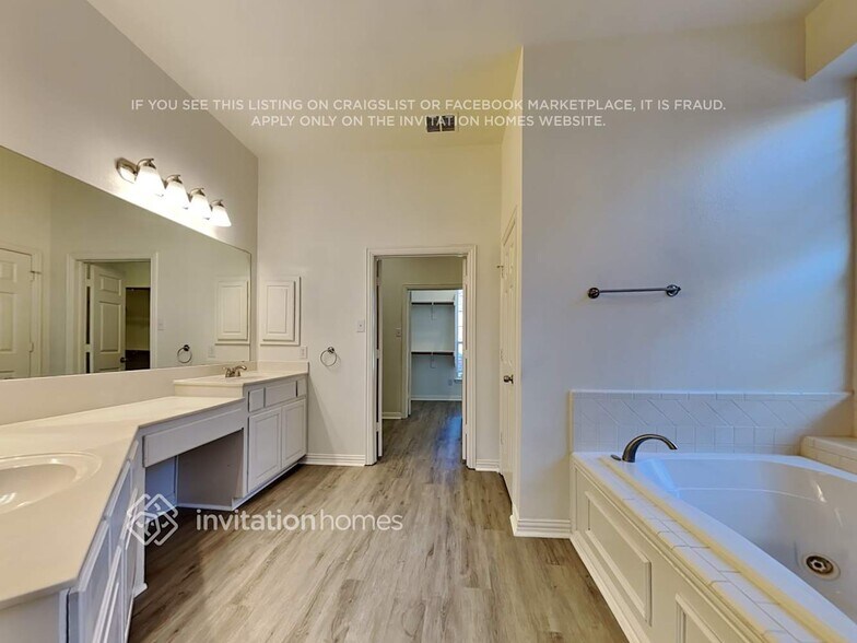 Building Photo - 3 Calloway Ct