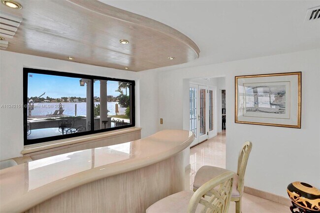 Building Photo - 1411 N Biscayne Point Rd