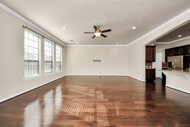 Building Photo - 2707 King's Retreat Cir