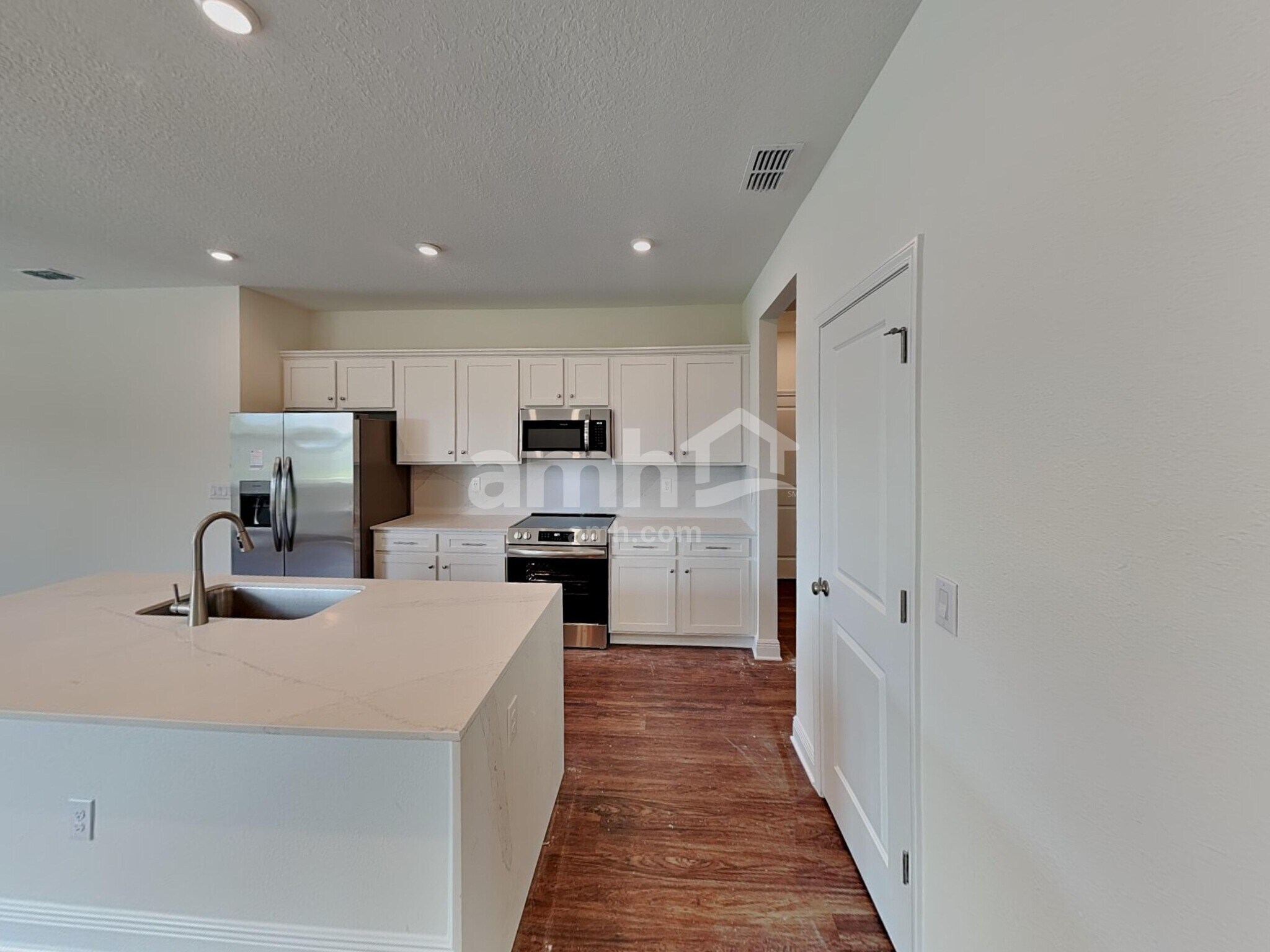 Building Photo - 375 Onate Cir