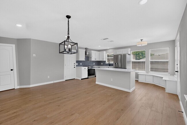 Building Photo - 1410 Thistle Cir