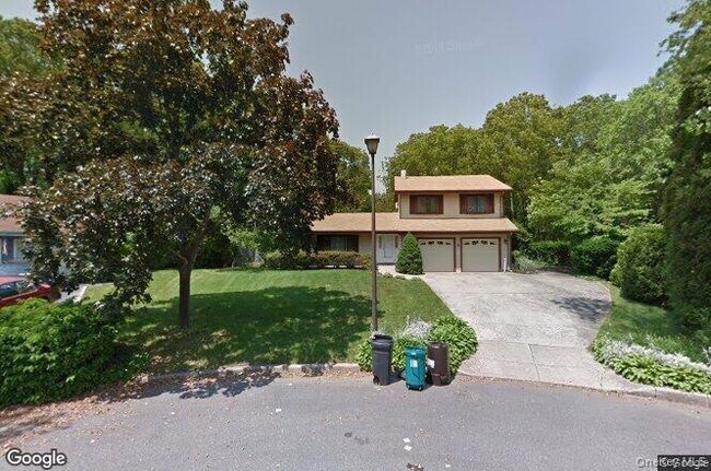 Building Photo - 5 Carry Ct