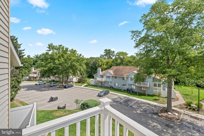 Building Photo - 24 Brookside Ct