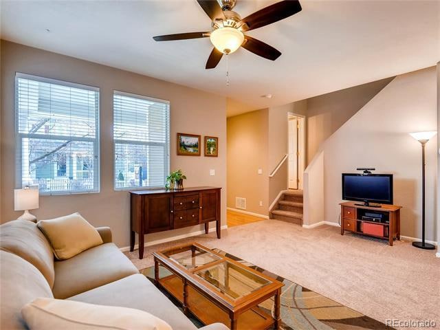 Building Photo - Available July! Beautiful Northfield Home!