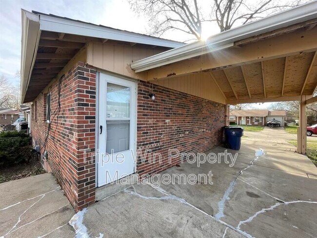 Building Photo - 2384 Stoney End Ct