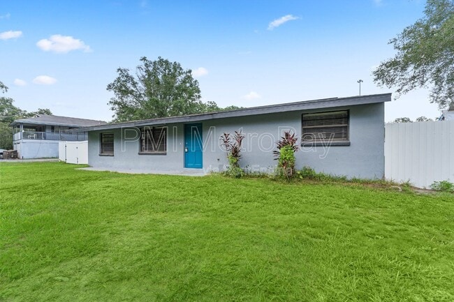 Building Photo - 6121 N Falkenburg Rd